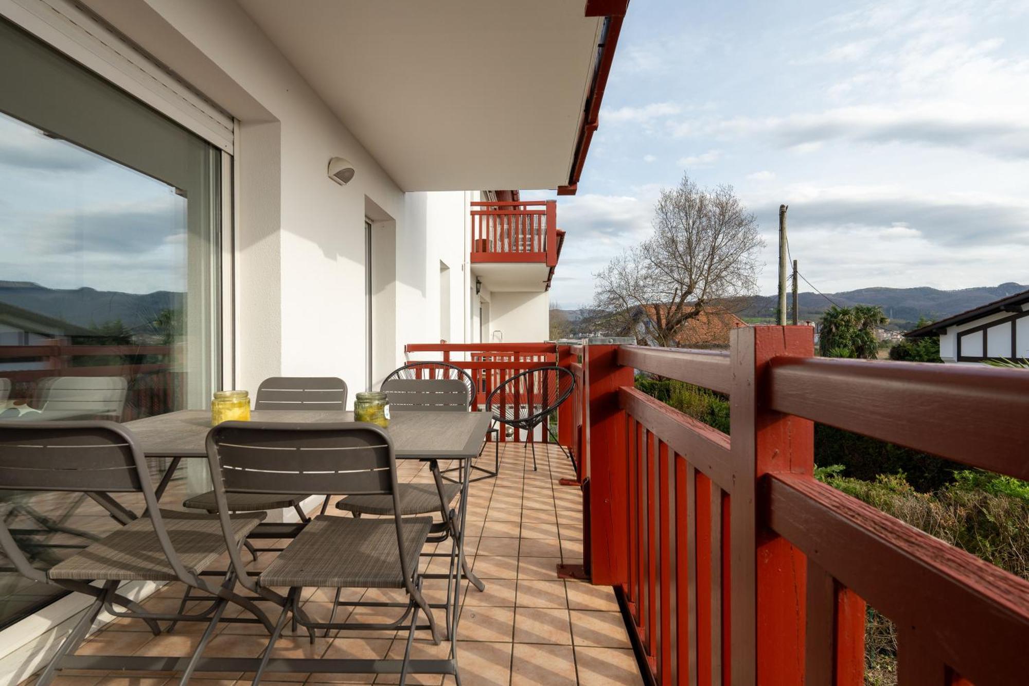 Atlantic Selection - Le Bidassoa - Avec Piscine Et Parking Hendaya Exterior foto